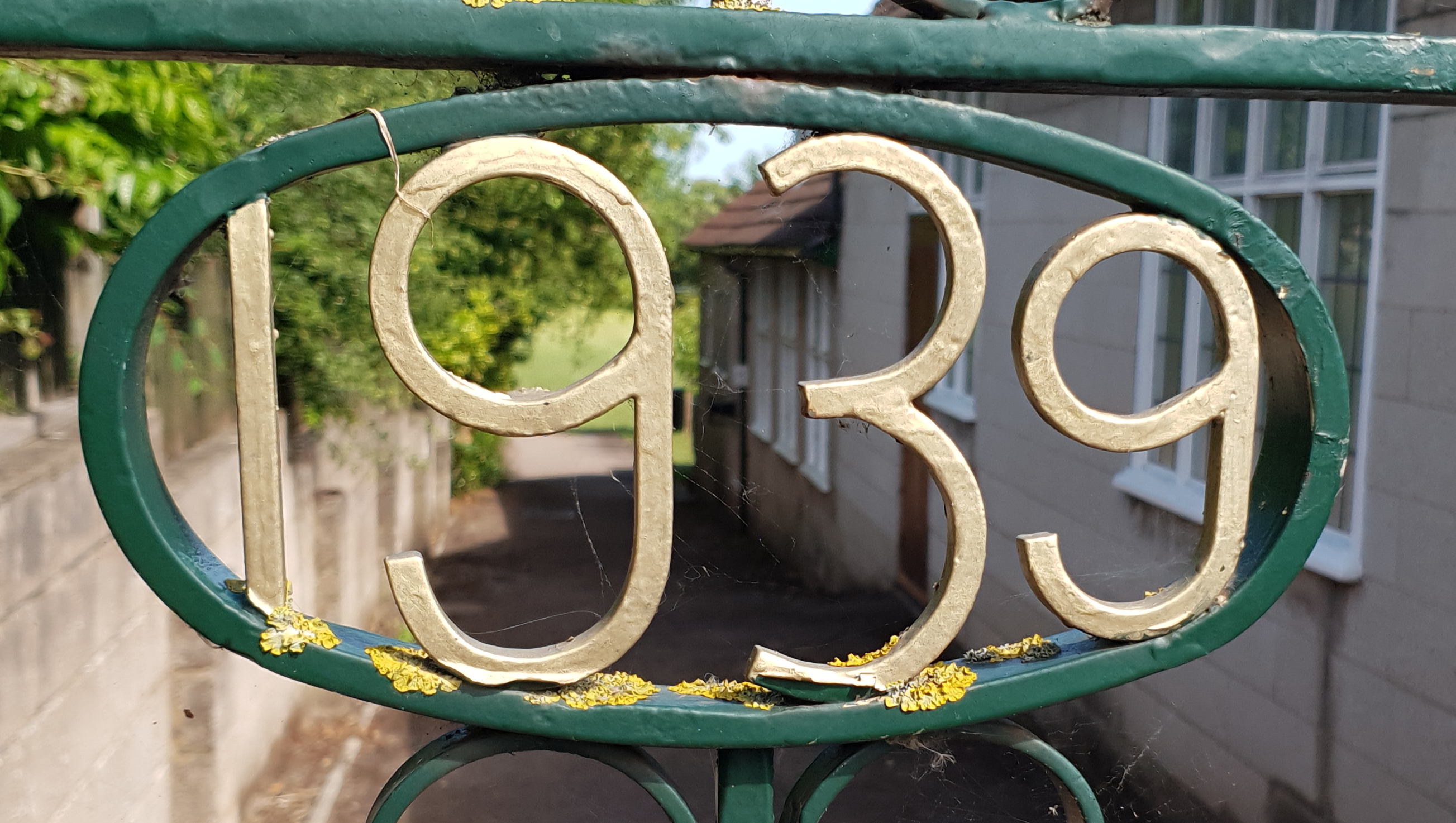 1939-45 Commemorative Gates